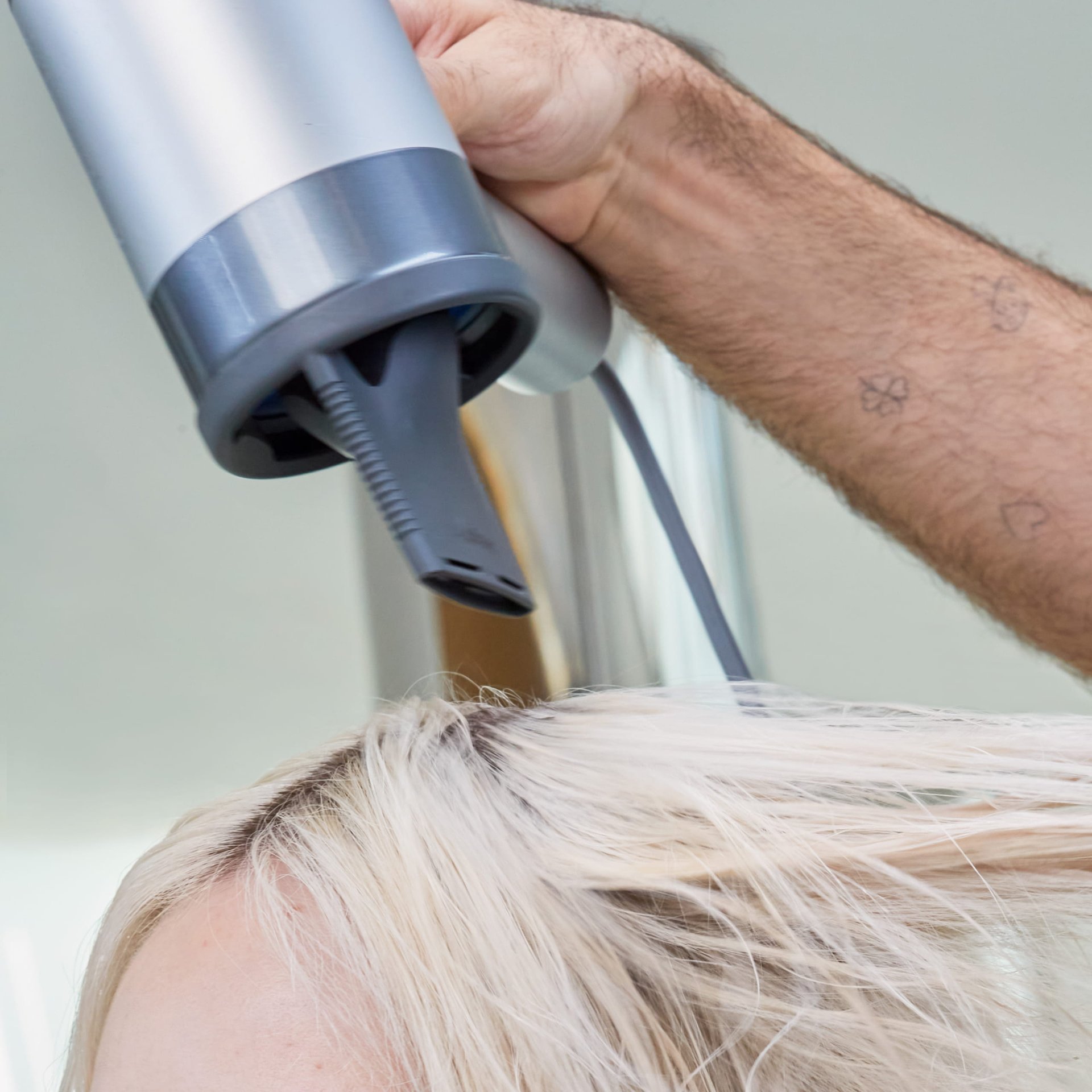 block-2025-06-tecni-art-how-to-flex-blowdry